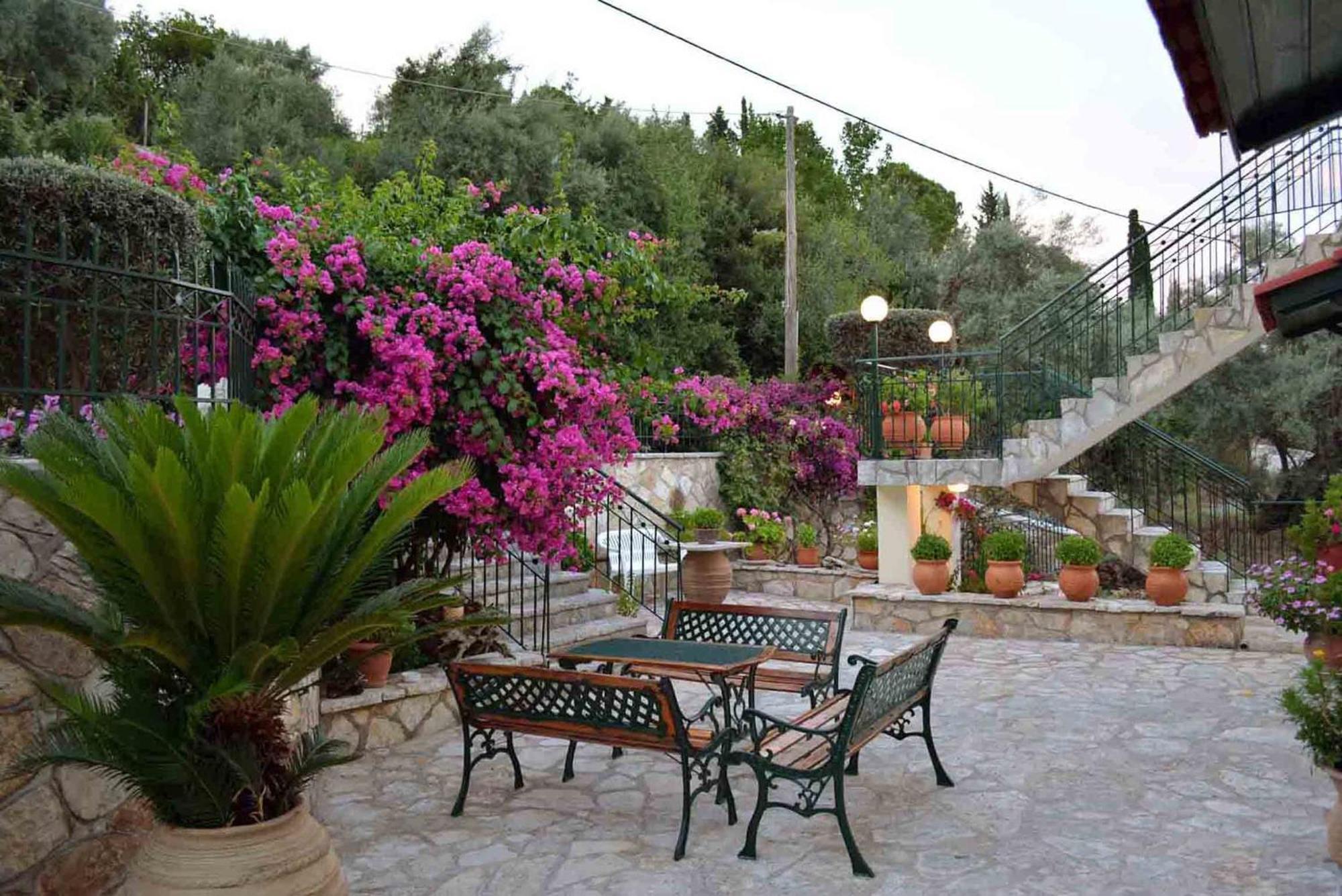 Villa Diana Nikiana Ngoại thất bức ảnh